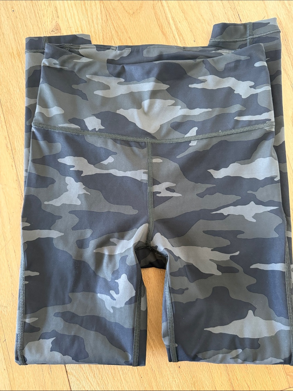 Women’s High-Waist Camo Leggings - Gray Camo